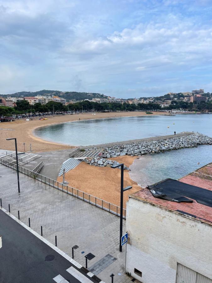 Aquamarine Sant Feliu En La Playa Con Patio Apartment Сан Фелиу де Гиксолс Екстериор снимка