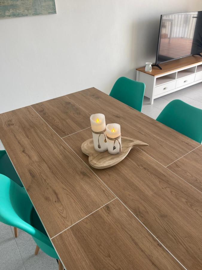 Aquamarine Sant Feliu En La Playa Con Patio Apartment Сан Фелиу де Гиксолс Екстериор снимка