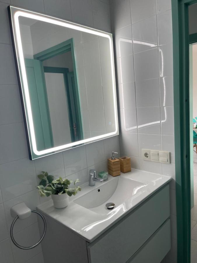 Aquamarine Sant Feliu En La Playa Con Patio Apartment Сан Фелиу де Гиксолс Екстериор снимка