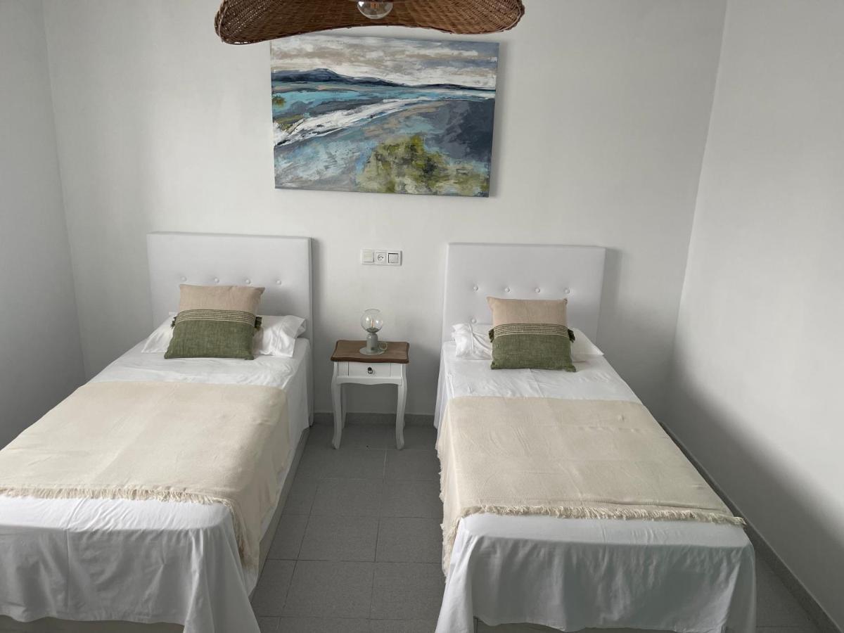 Aquamarine Sant Feliu En La Playa Con Patio Apartment Сан Фелиу де Гиксолс Екстериор снимка