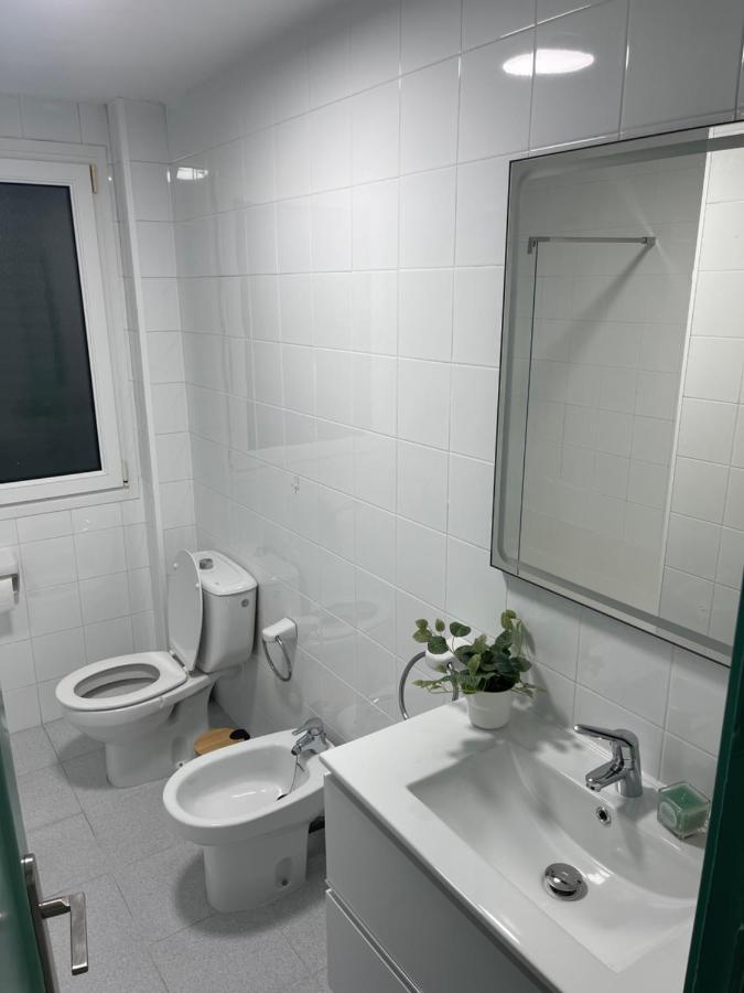 Aquamarine Sant Feliu En La Playa Con Patio Apartment Сан Фелиу де Гиксолс Екстериор снимка